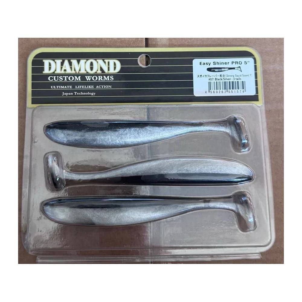 Мягкие приманки DIAMOND CUSTOM WORMS Easy Shiner PRO 5" #07: Black/Silver - 3 tails — улучшенное фото